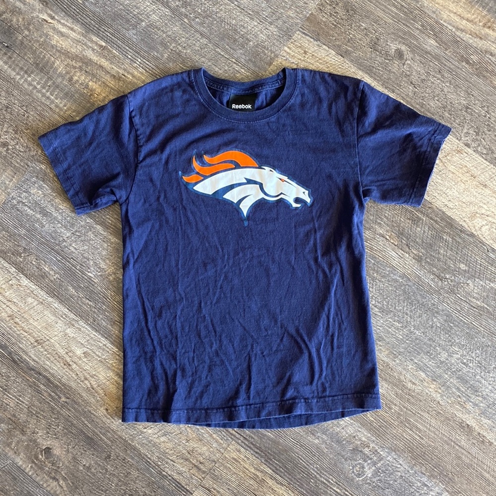 Denver Broncos tshirt